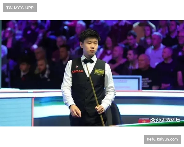 赵心童4-0横扫马克艾伦 冠中冠小组赛展现强劲攻势 赵心童4-0横扫马克艾伦 冠中冠小组赛展现强劲攻势